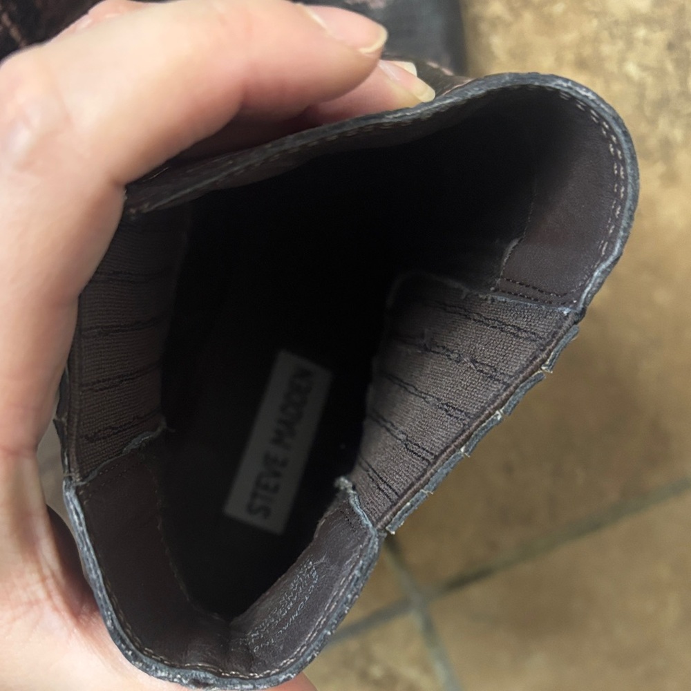 Steve Madden Black and Pink Ankle Booties - Picture 2 of 7